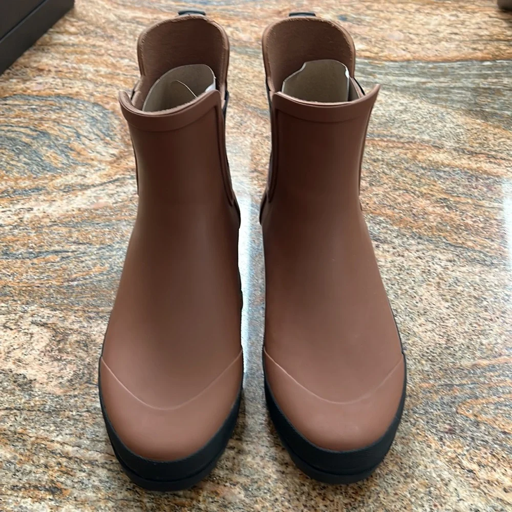 NIB JCrew rubber ankle boots women’s sz 9 - Picture 2 of 6